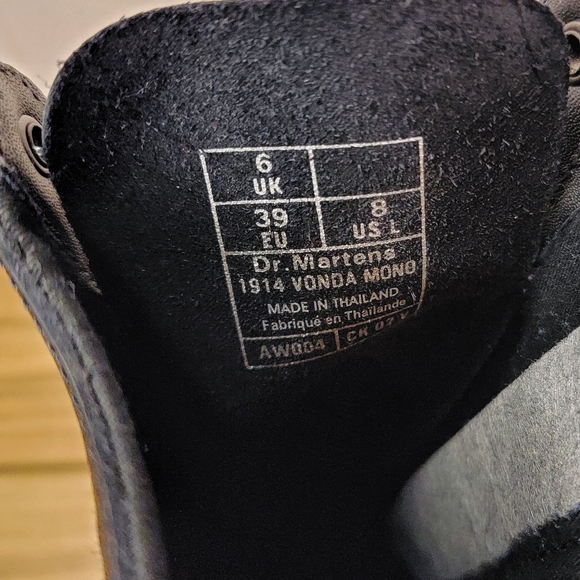 🕊️ *RARE* Dr. Martens Vonda Mono 1914 size 8 - Picture 6 of 8